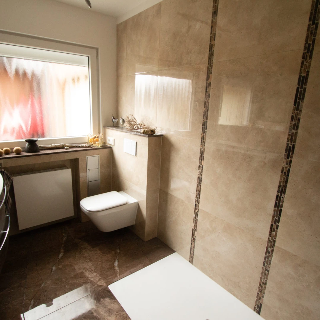 Fliesen Mattheus - Fliesenfachbetrieb .jpg