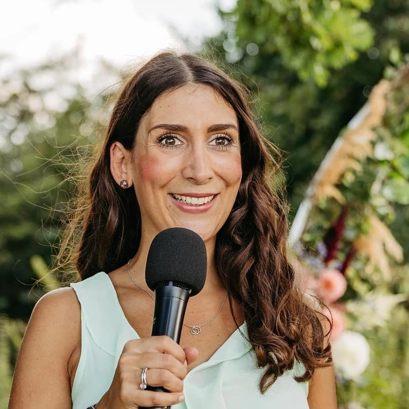 Freie Rednerin Sophie Hocke.jpg