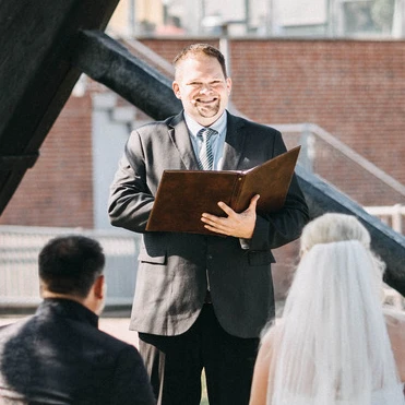 Timo Carstens | Freier Redner & Moderator.jpg
