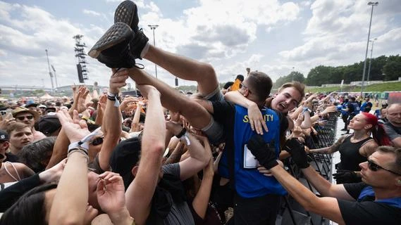 B-Safe Event Security GmbH.jpg