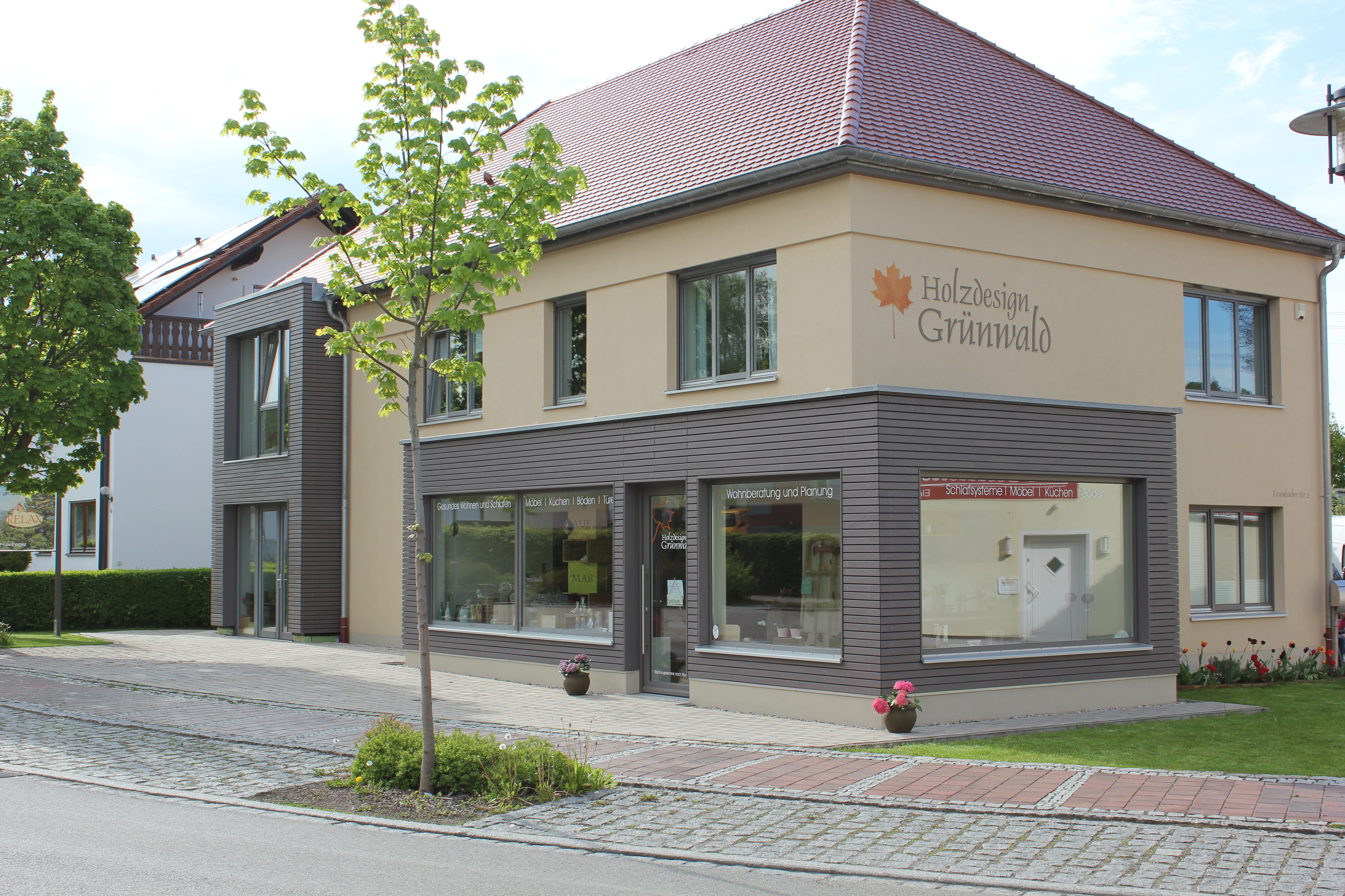 Holzdesign Grünwald.jpg