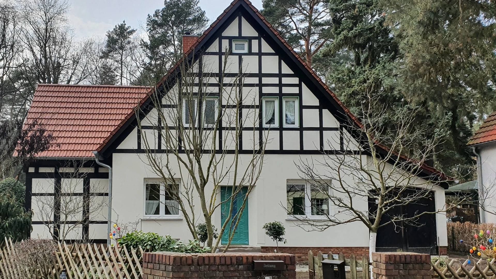 SCOOPEX GmbH. Dach & Fassadenbau.jpg