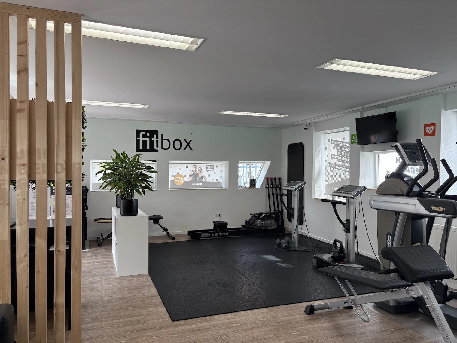 EMS Training fitbox Wunstorf Altstadt.jpg