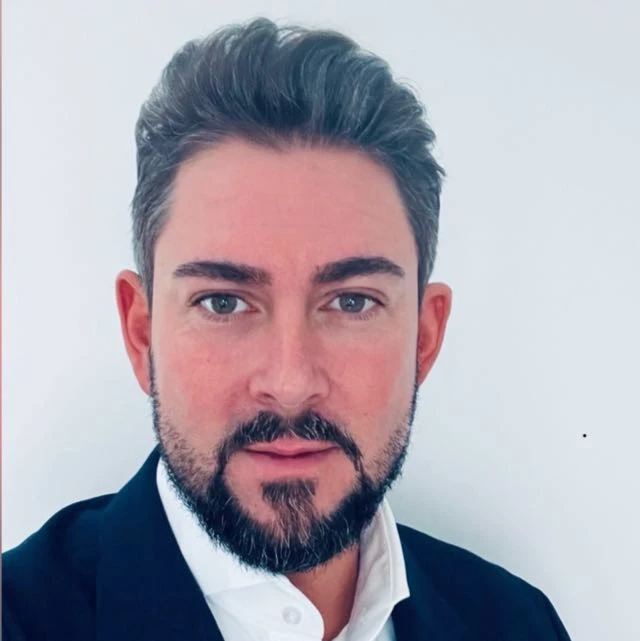 Postbank Finanzberatung AG - Adrian Jambor.jpg