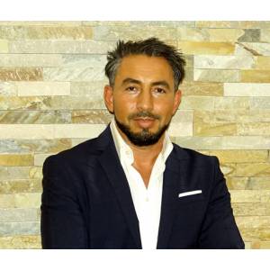 dinc immobilien & finanzen GmbH.jpg