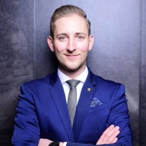tecis FDL AG Essen - Johannes Richter - Immobilienfreiheit - Finanzdienstleistungen, Immobilienfinanzierungen, Kapitalanlageimmobilien, Investment.jpg