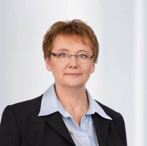 HUK-COBURG Versicherung Bärbel Bergstein in Neuss - Stadionviertel.jpg