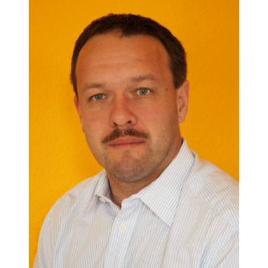 Versicherungswelt Stephan Zerfowski.jpg