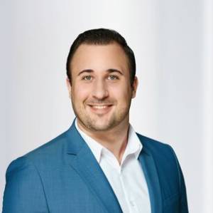 HUK-COBURG Versicherung Elvin Mujic in Bottrop - Eigen.jpg