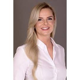 DEVK Versicherung: Jasmin Elixmann.jpg