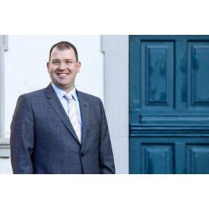 Ratgeber Stiftung.jpg