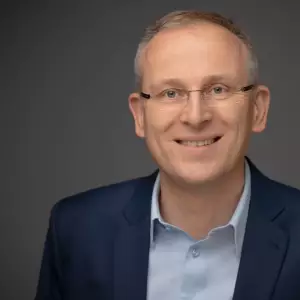 finav GmbH - Ihr FinanzNavigator.jpg