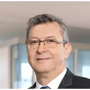 SIGNAL IDUNA Gheorghe Malama.jpg