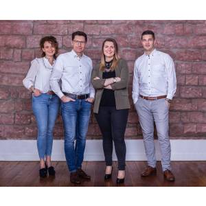 AZ-Finanzen * Baufinanzierung - Immobilienfinanzierung - Finanzberater.jpg