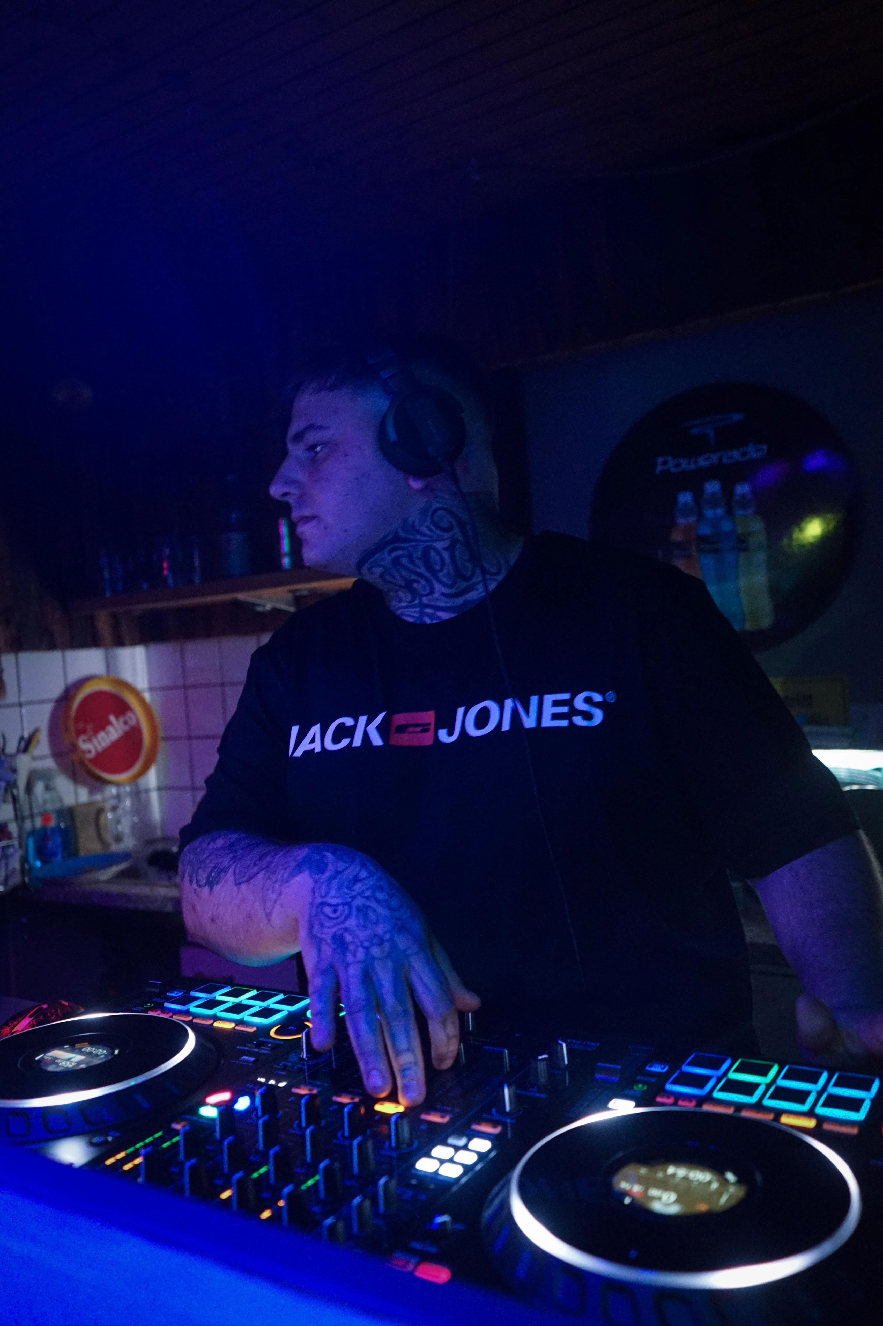 DJ Vexo .jpg