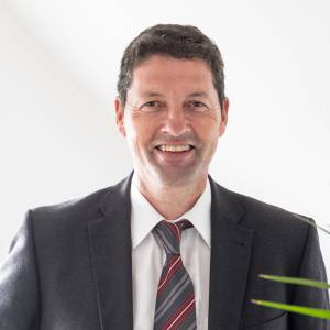 Steuerberater Helmut Panzer.jpg