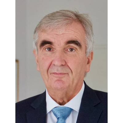 Langholz Christa.jpg