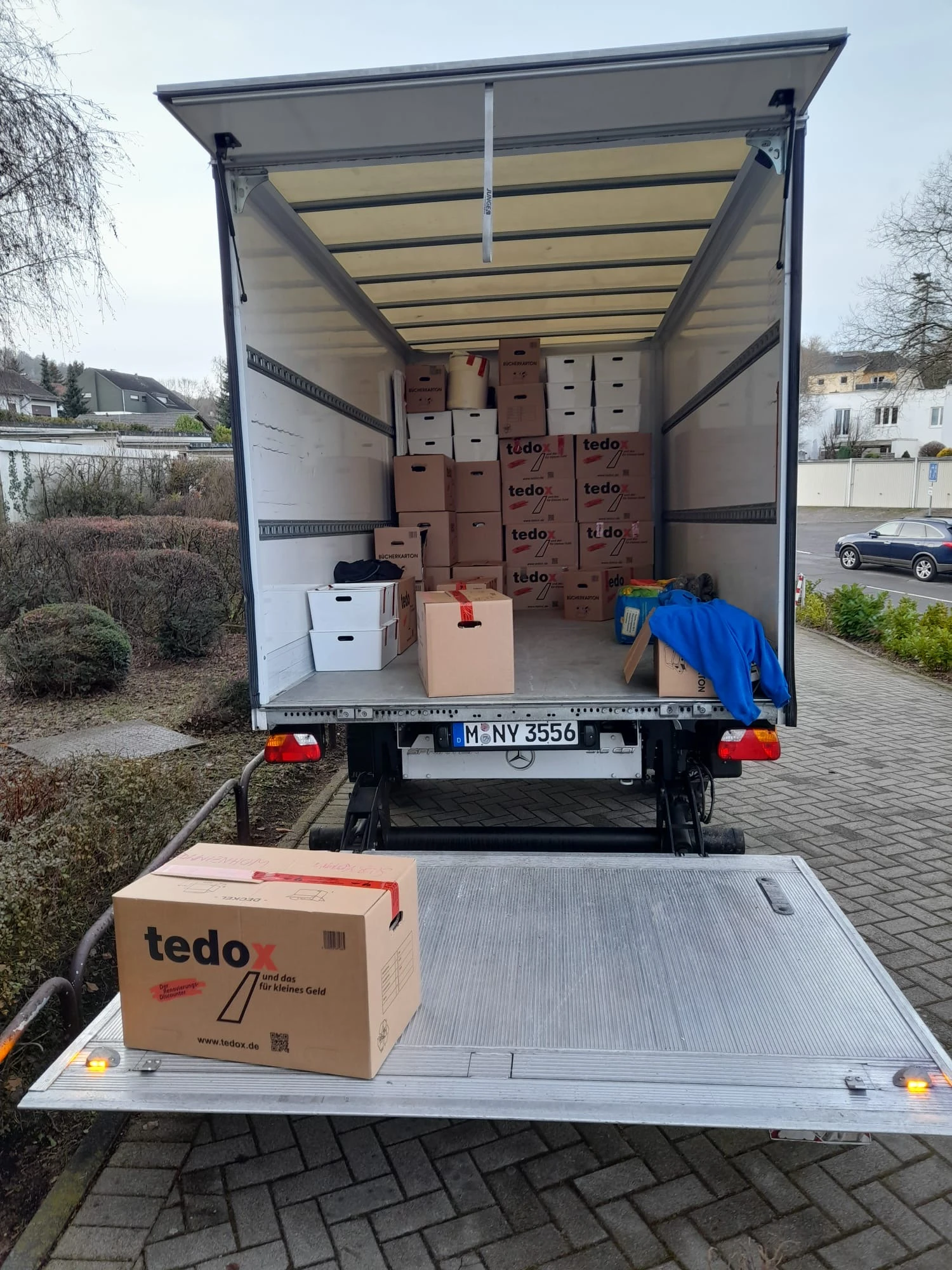 DKM Transport und Service .jpg