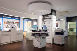 Foto Pollmann - Fotostudio u. Fotofachgeschäft.jpg