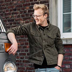 Max Kruggel // Fotografie & Postproduktion.jpg