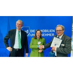Am Buschkamp Immobilien - Filiale Bielefelder Westen.jpg