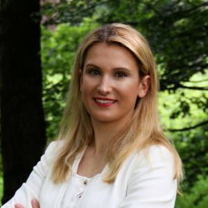 Vanessa Warnke Immobilien.jpg