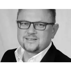 Gregor Mentel Town & Country Franchise-Partner.jpg