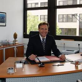 Immobilienmakler Rainer Dix Titz.jpg