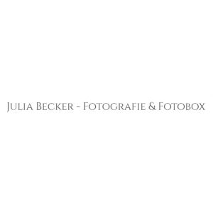 Julia Becker - Fotografie & Fotobox.jpg