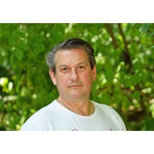 Lichtblitz Pfeiffer Foto- Fachgeschäft und Mittelfrankens größtes Astro-Teleskop- Fachgeschäft.jpg