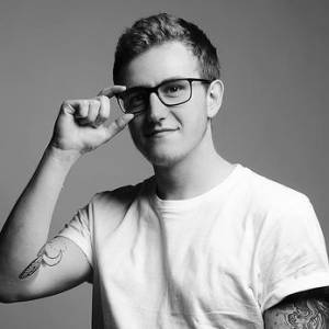 Charly Schötz | Hochzeitsfotograf & Werbefotograf.jpg