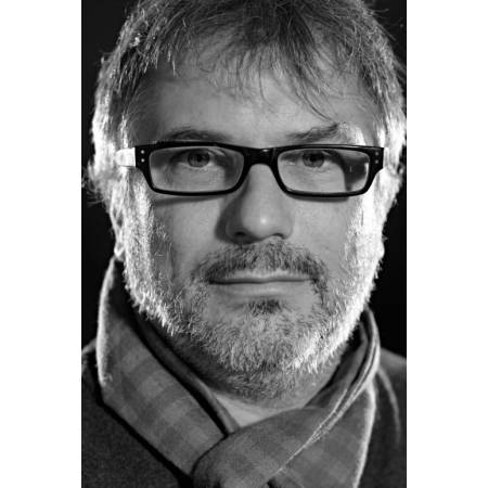 R2N-studios GmbH & Co. KG.jpg