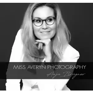 MISS AVERYN PHOTOGRAPHY by bella loops.jpg