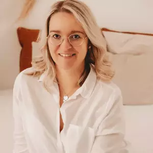 Jacqueline Lyschik Photography.jpg