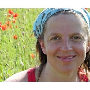 Yvonne Janas FOTODESIGN Stuttgart.jpg