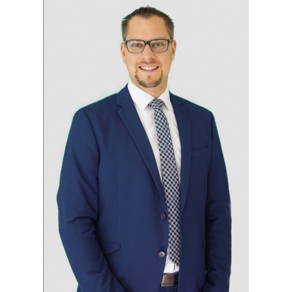 Alexander Teuber - Selbstständiger Vertriebspartner für Swiss Life Select.jpg