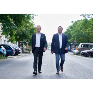 UNIQ Finanzservice AG.jpg