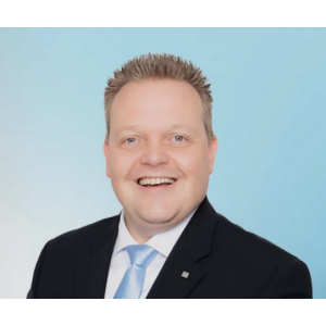 André Alpert, Selbstständiger Finanzberater für die Deutsche Bank.jpg