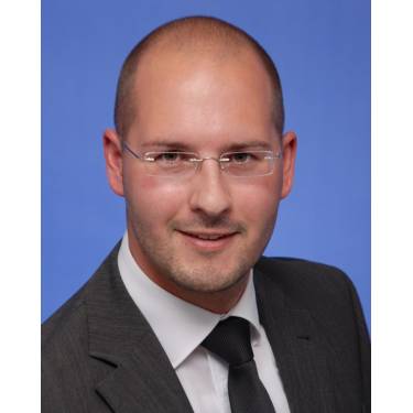 Benjamin Bürke - Deutsche Vermögensberatung.jpg