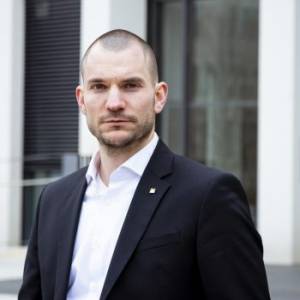 iQuadrat Investment und Immobilien GmbH.jpg