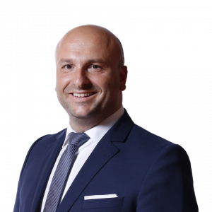 Mario Pastuovic - Hauptgeschäftsstelle für Deutsche Vermögensberatung.jpg