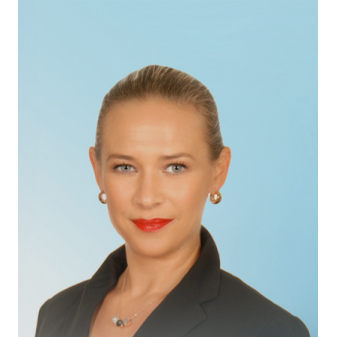 Larah Martin Finanzberaterin Deutsche Bank.jpg