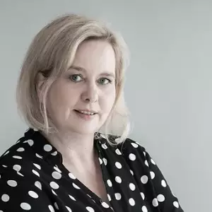 AVISARA & PARTNER​​.jpg