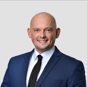 Dimitrij Löwen Finanzcoach - Eine Expertise ist Gold wert.jpg