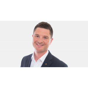 Dennis Jost Vermögensberater.jpg