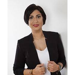 Gülsen Bakar Deutsche Vermögens Beratung.jpg