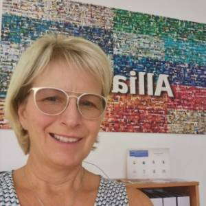 Allianz Versicherung Marilyn Menzel Generalvertretung.jpg