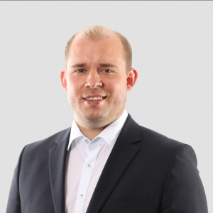 Marc Leubecher Agentur für Allfinanz Deutsche Vermögensberatung.jpg