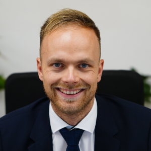 Allianz Versicherung Marco Sterr Baufinanzierung.jpg