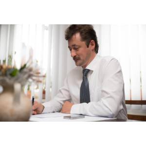 Versicherungs- und Finanzkanzlei.jpg